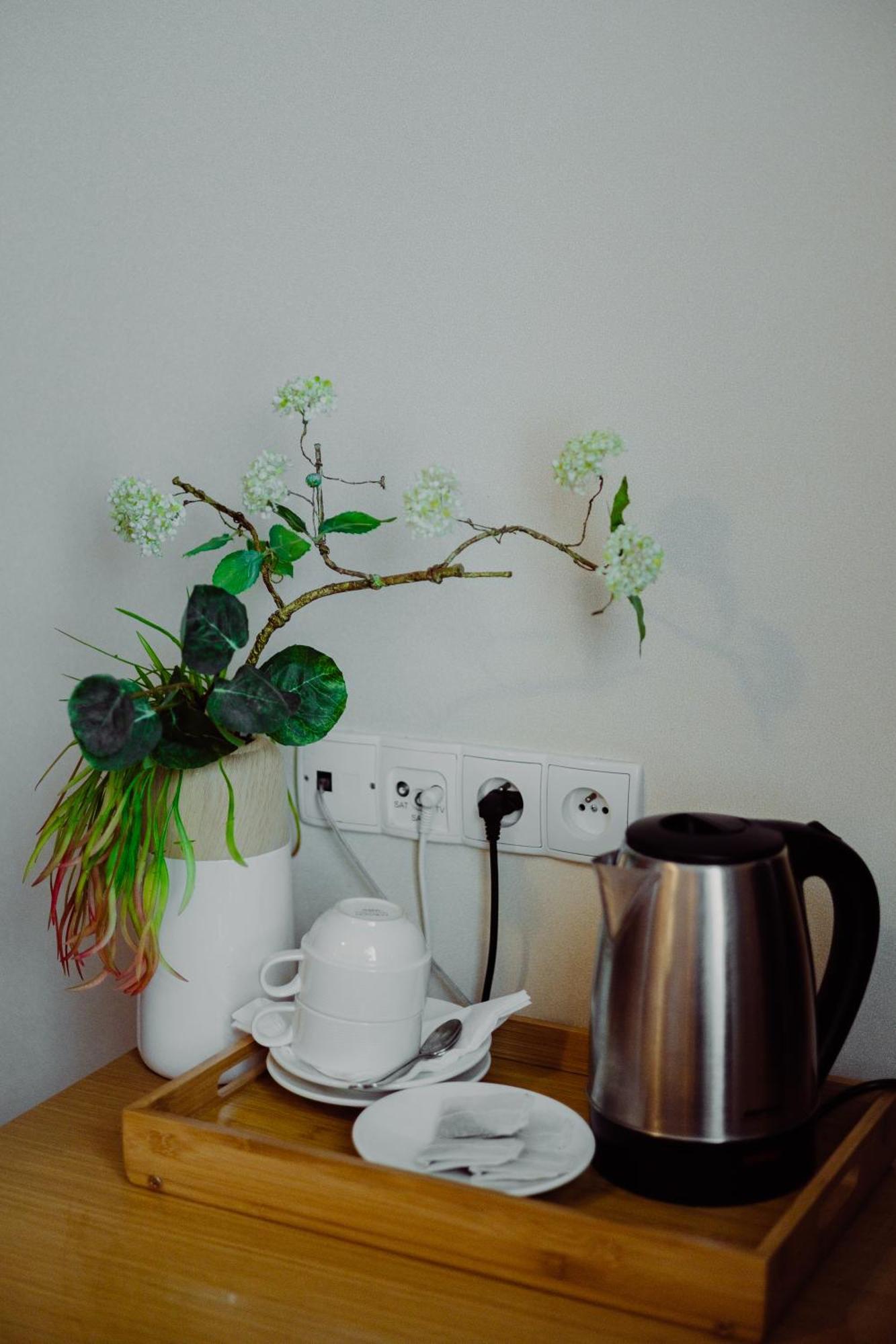 Hotel Bonsai Niemcza Eksteriør bilde